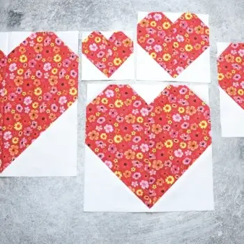 5 different sized heart quilt blocks