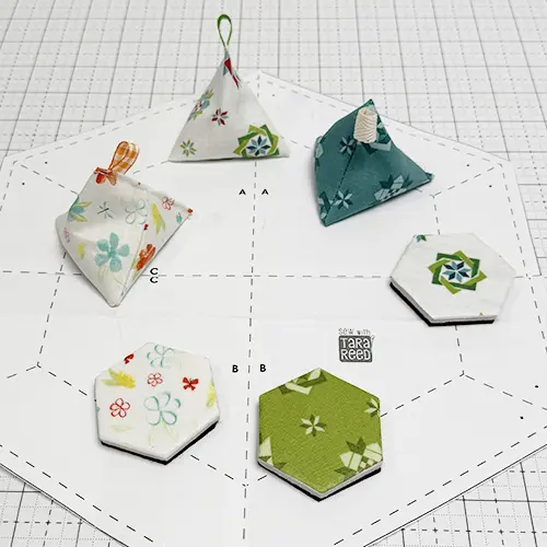 pyramid and tile pattern weights on a hexagon pattern
